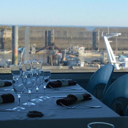 Logis Hotel Le Terminus ブルスフラン エクステリア 写真